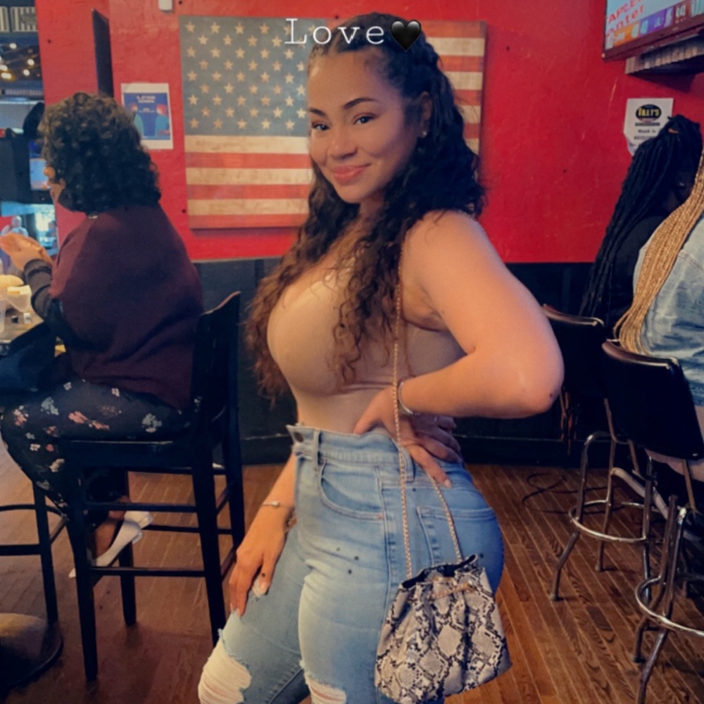 Meet your Posher, Terra